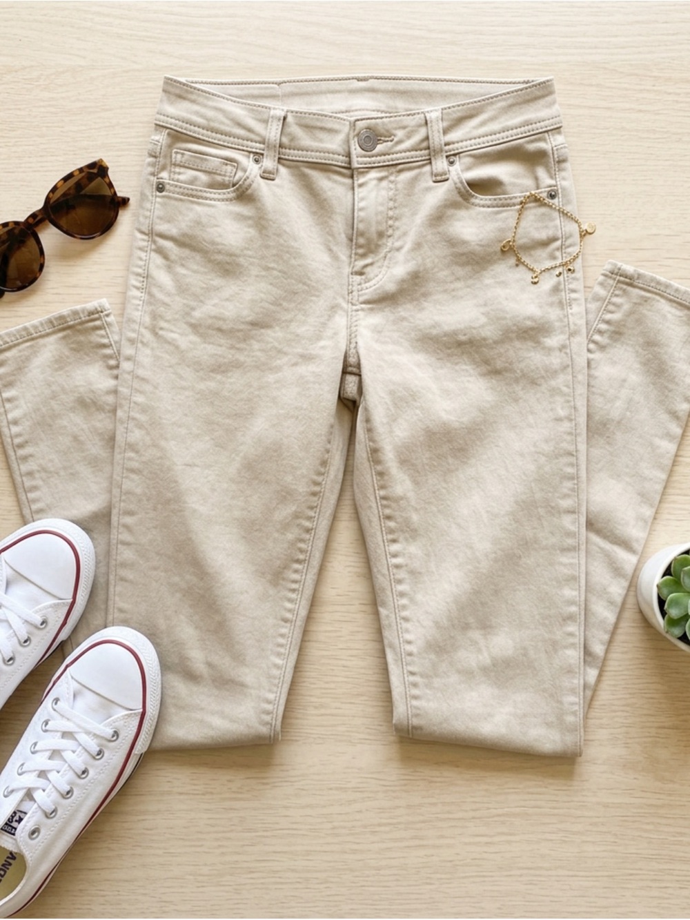 Blue Spice Skinny Khaki Pants - Size 0